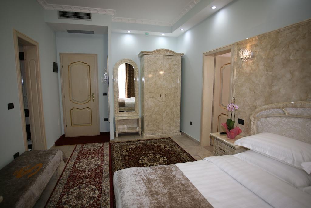 Hotel Boutique Las Тирана Екстериор снимка